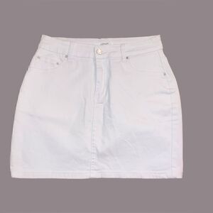 Utnisan white skirt